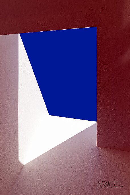 Licht & Schatten | Blue and White three null