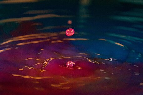 Wassertropfen Blau null