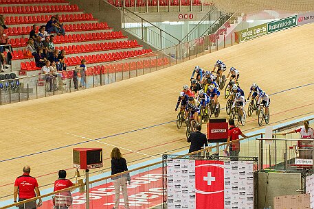 Velodrome Suisse Grenchen | Track Cycling Challenge null