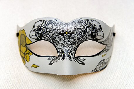 Maske von Bundeli Patrik | 2much.ch null