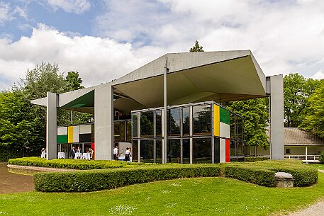 VSI.ASAI. | World Interiors Day 2015 | Centre le Corbusier vs. H null