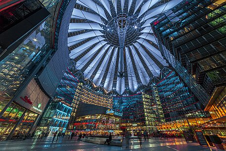 Berlin | Potsdamer Platz - Sony Center null