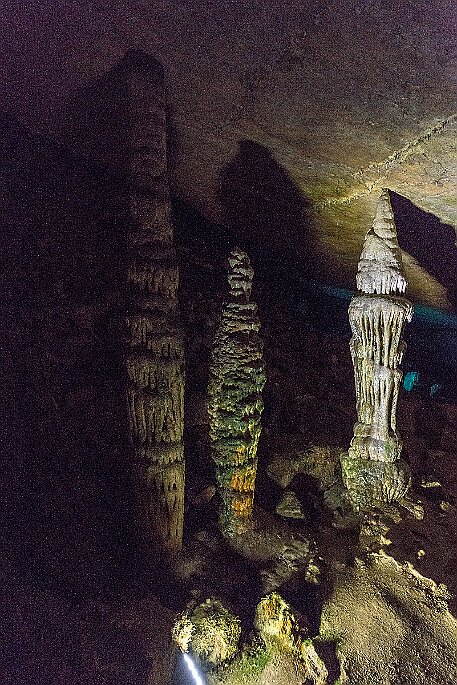 Die Grotten von Réclère im Jura null