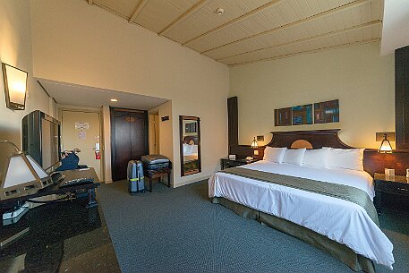 Brasil | Curitiba - Hotel Transamerica Prima Batel null