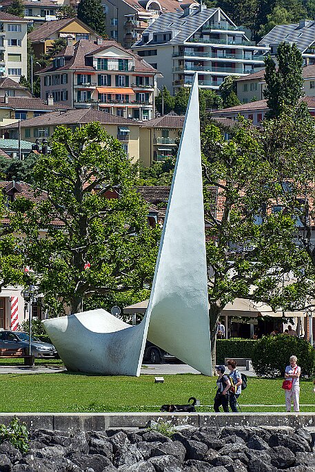 Mit dem Schiff auf dem Genfersee Richtung Schloss Cillion null