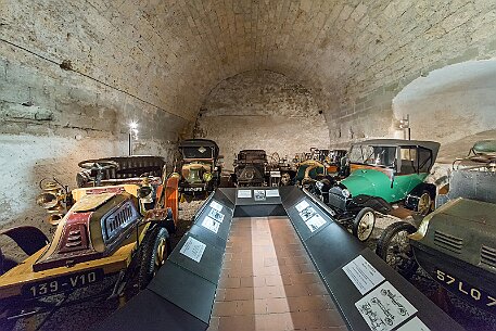 Schloss Grandson - Oldtimermuseum null