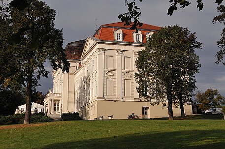 Schloss Herberge Wien null