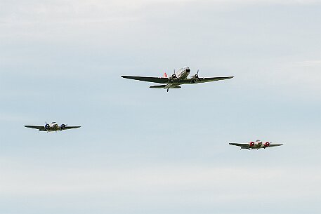 DC3-Be18 Classic Formation | Air-Festival Biel-Kappelen null